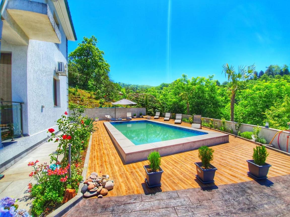 Guest House Botanical Paradise Mtsvane Konts'khi Exterior photo